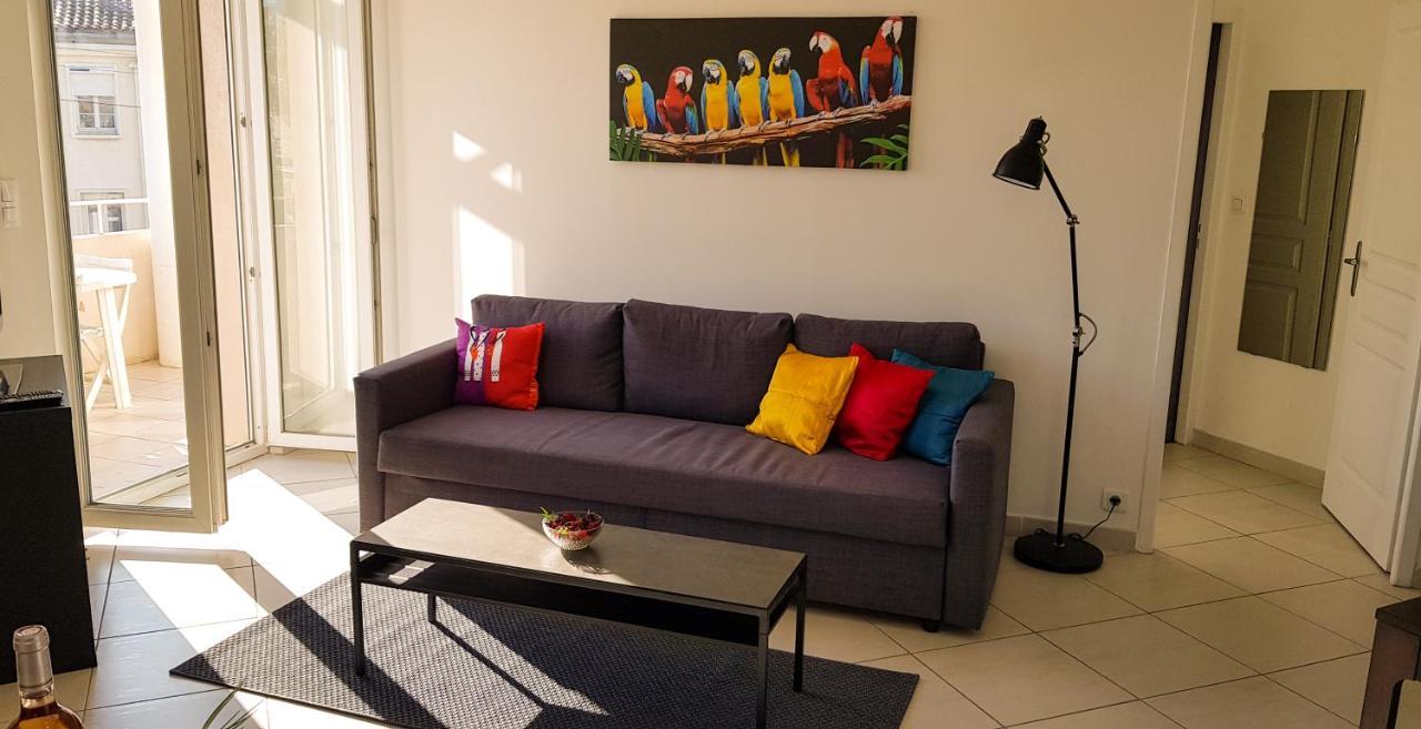 Apartment Vue Avec Parking Ferme *
